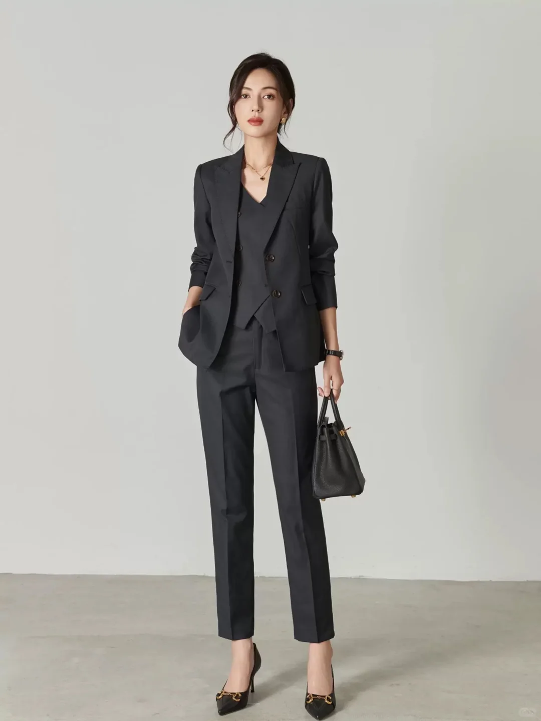 一周职场西装穿搭集合 | 秋冬职场精英穿搭