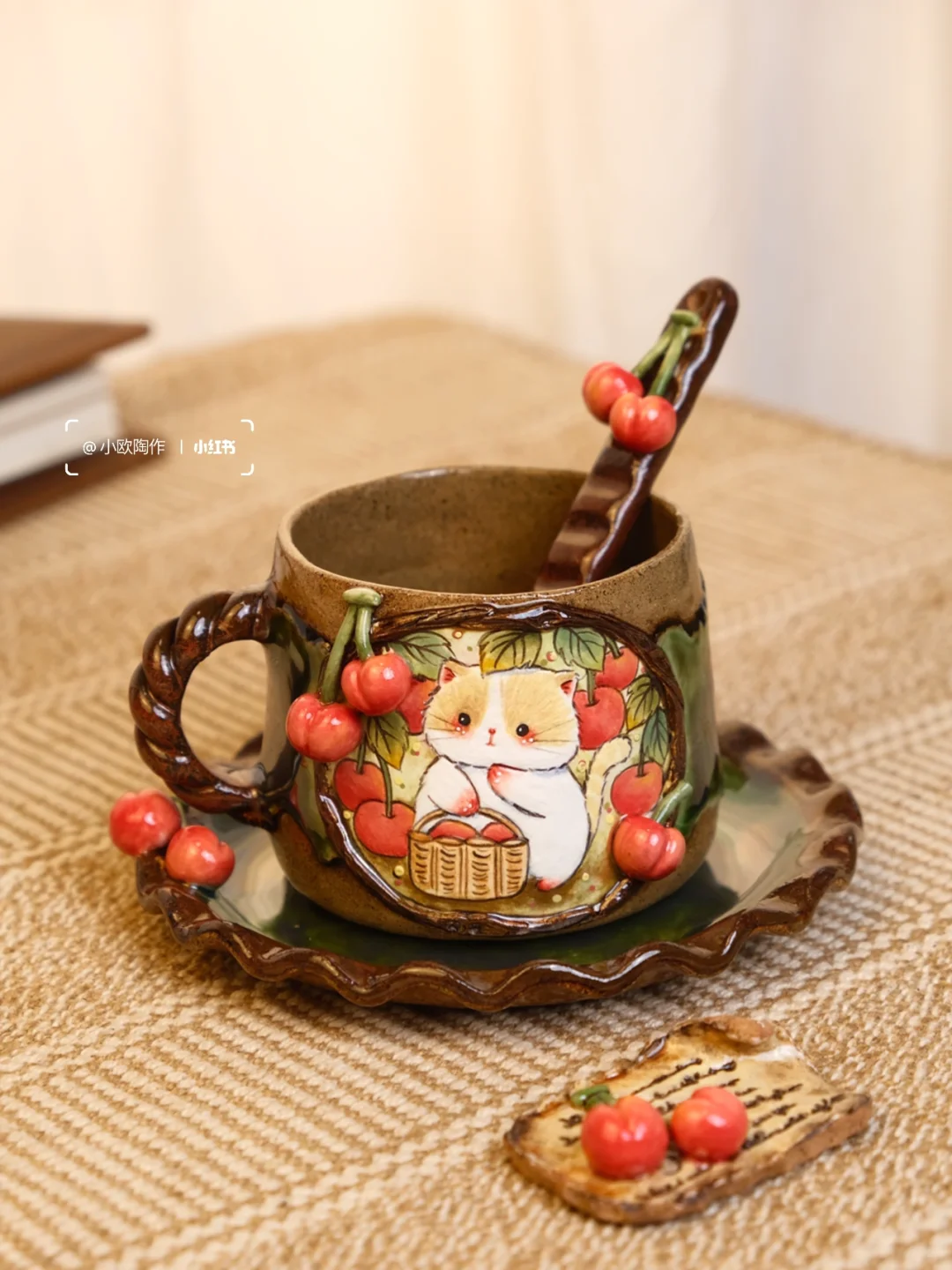 这个杯子看起来好好吃！?