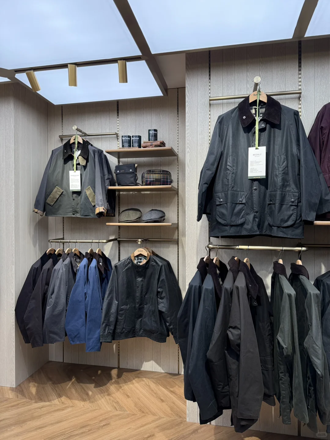 你衣柜里有几件Barbour油蜡了