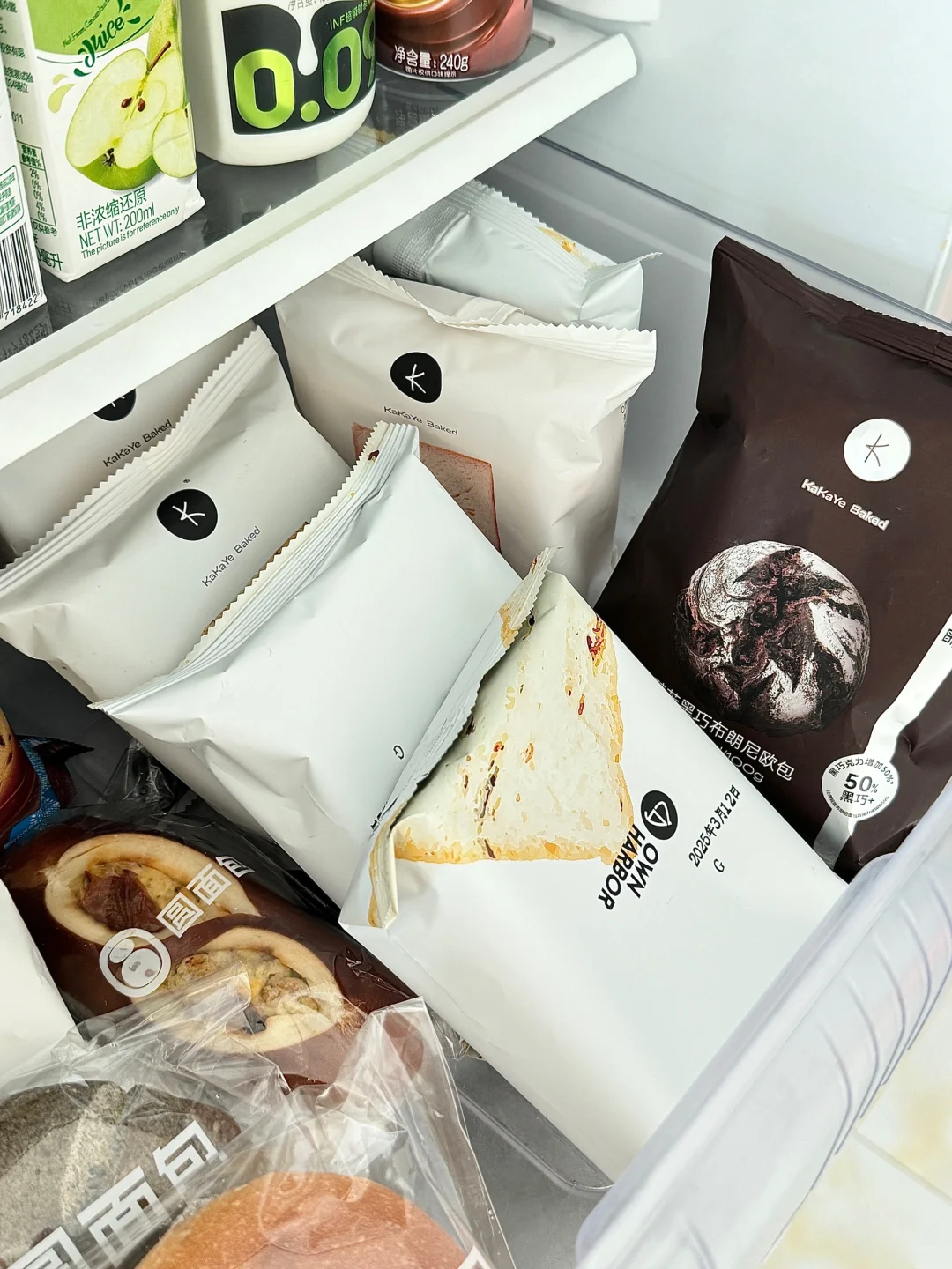 听说独居把家里填满自己喜欢的会很幸福！?