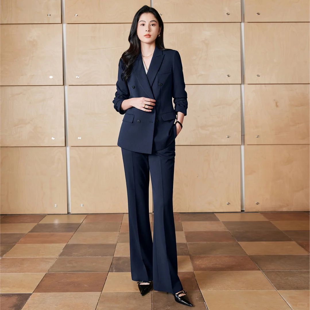 你的商务休闲西装穿搭指南