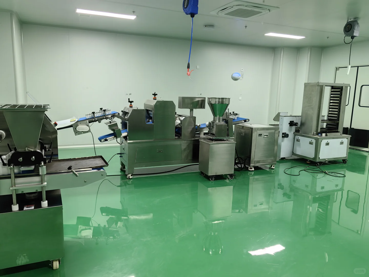 都说烘焙圈玩到最后是:供应链的竞争