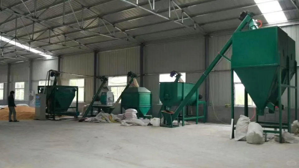 永兴牌小型饲料粉碎搅拌机组助力养殖业腾飞