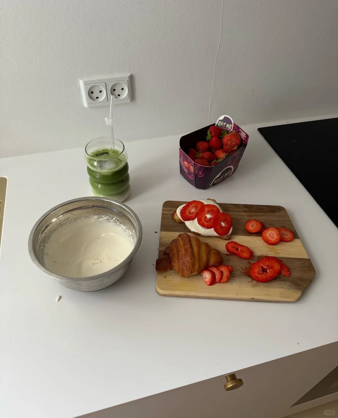 居家日常routine?穿精致的睡衣早餐?护肤