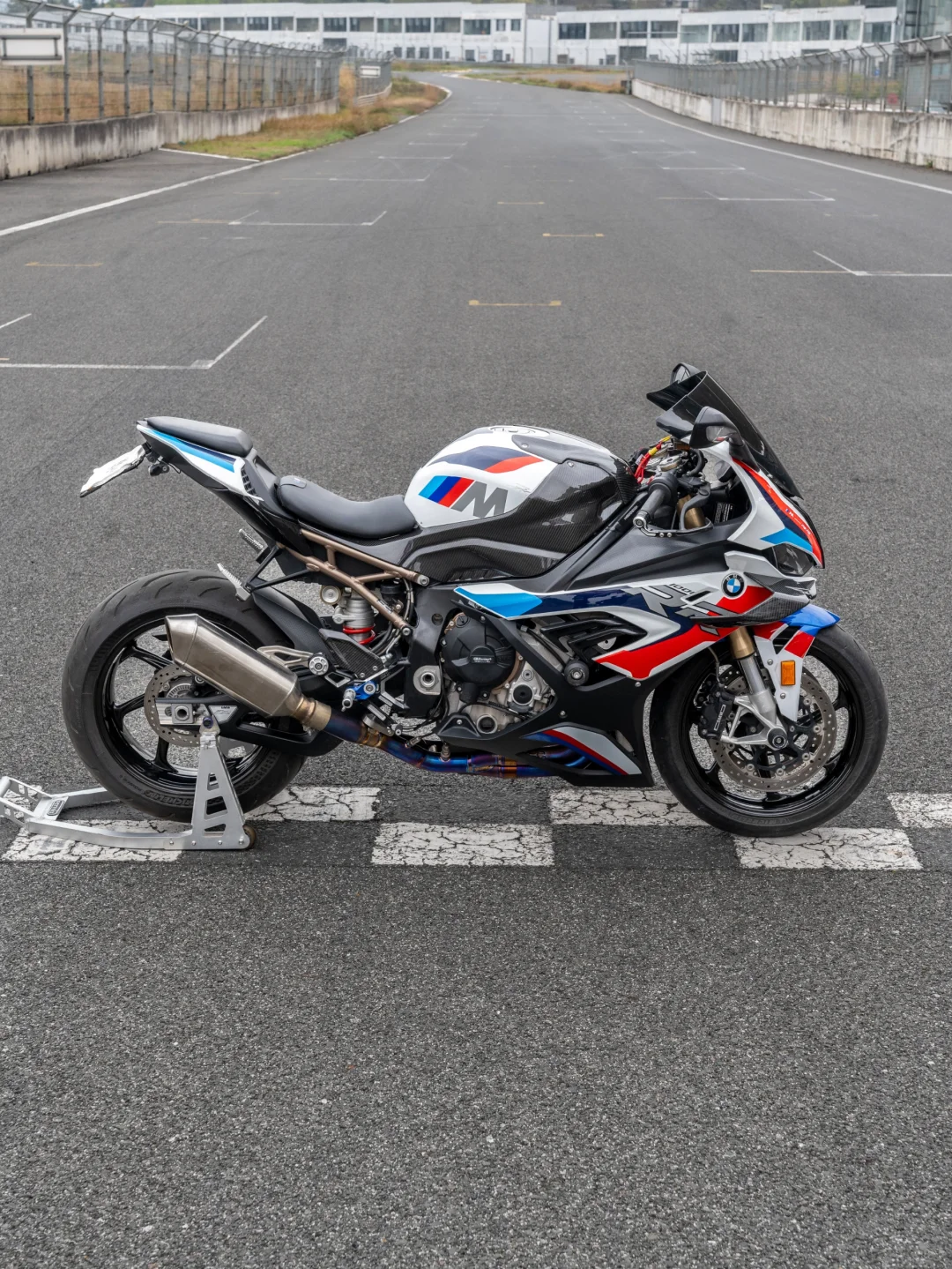 【燃尽排气 | 为宝马S1000RR注入灵魂的声浪