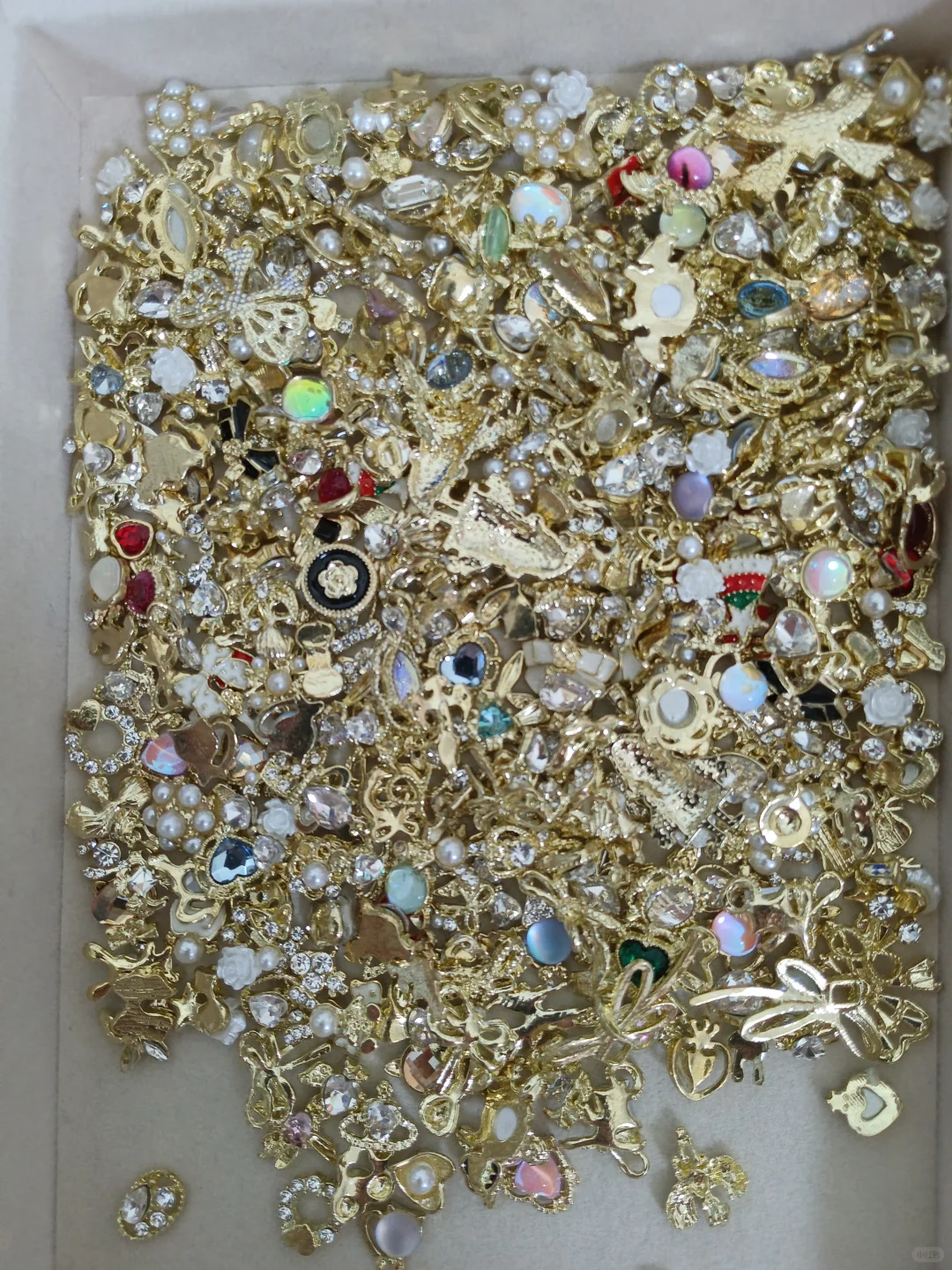 ?美甲合金950颗95?