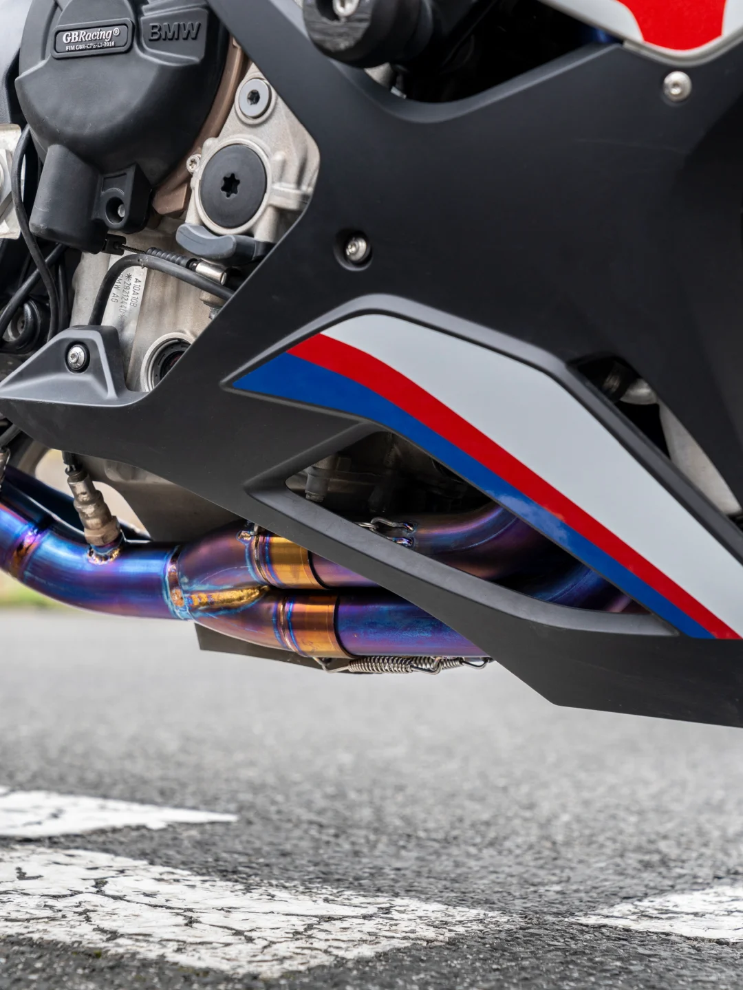 【燃尽排气 | 为宝马S1000RR注入灵魂的声浪