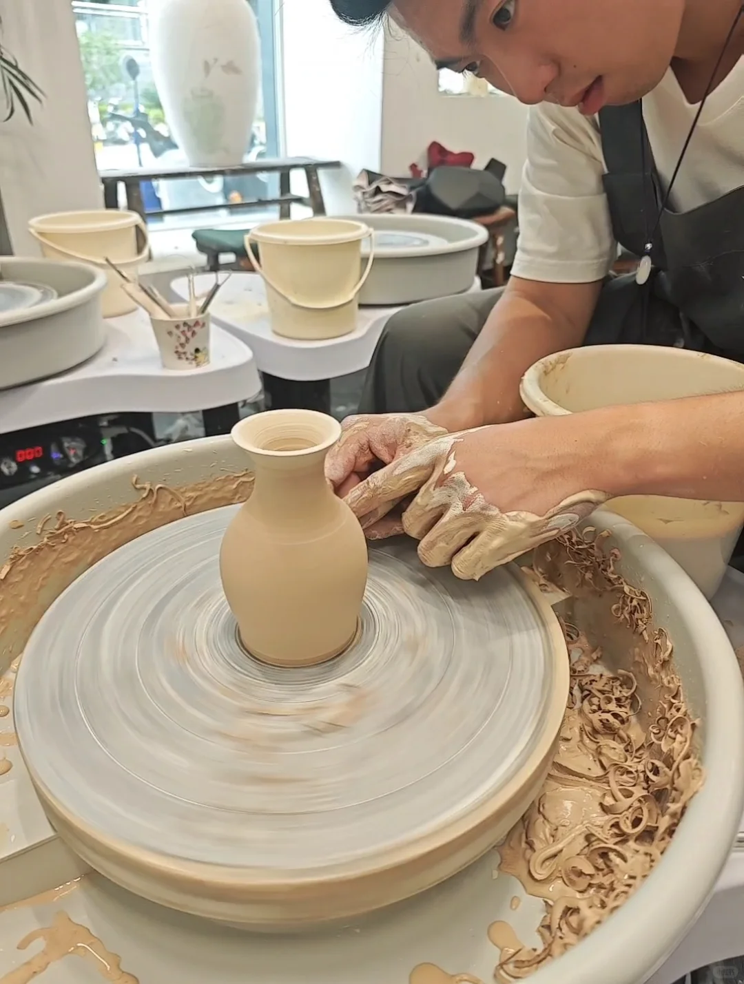 太喜欢这个渐变粉小花瓶了！谁懂～