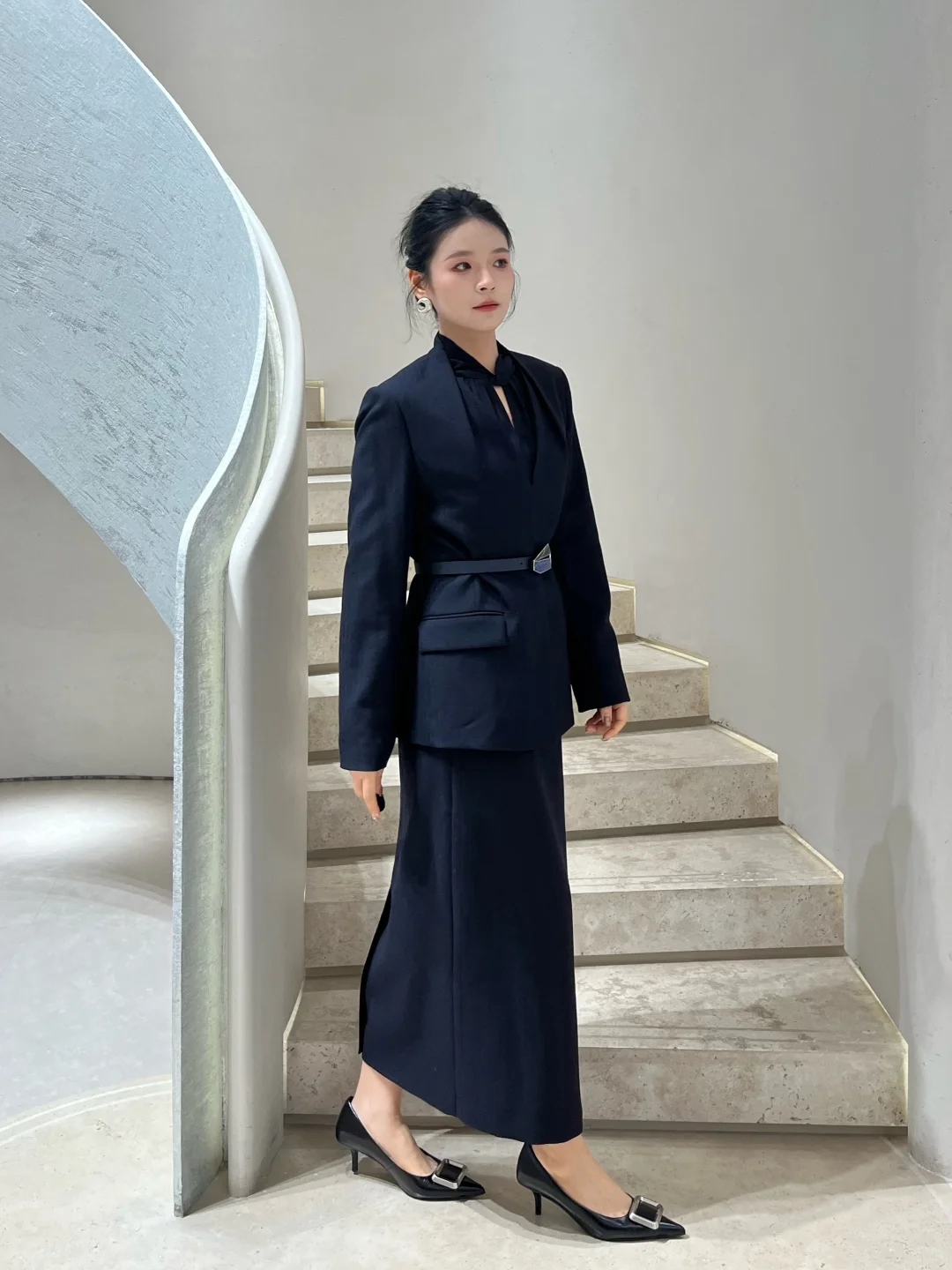 ELLASSAY职场高智感穿搭?