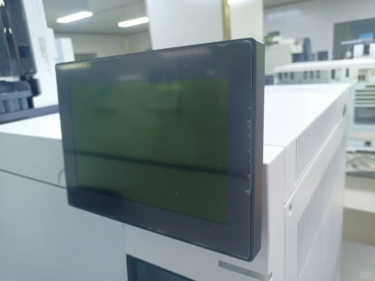 暗自努力把自己培养成半个工程师之认识仪器