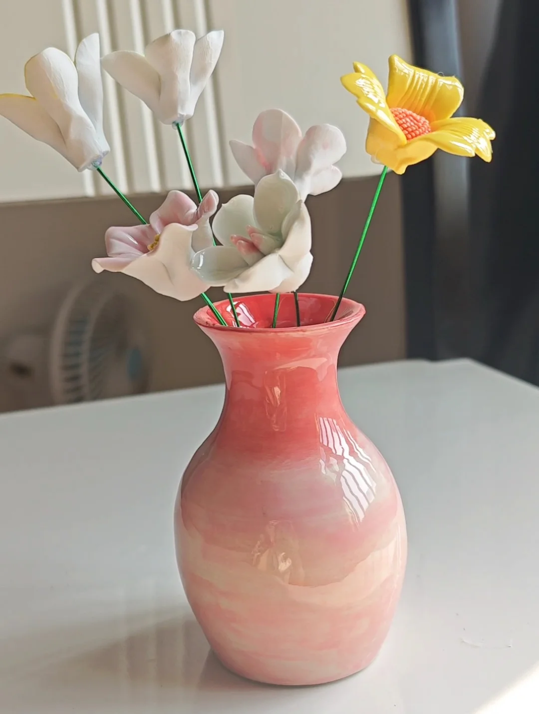 太喜欢这个渐变粉小花瓶了！谁懂～