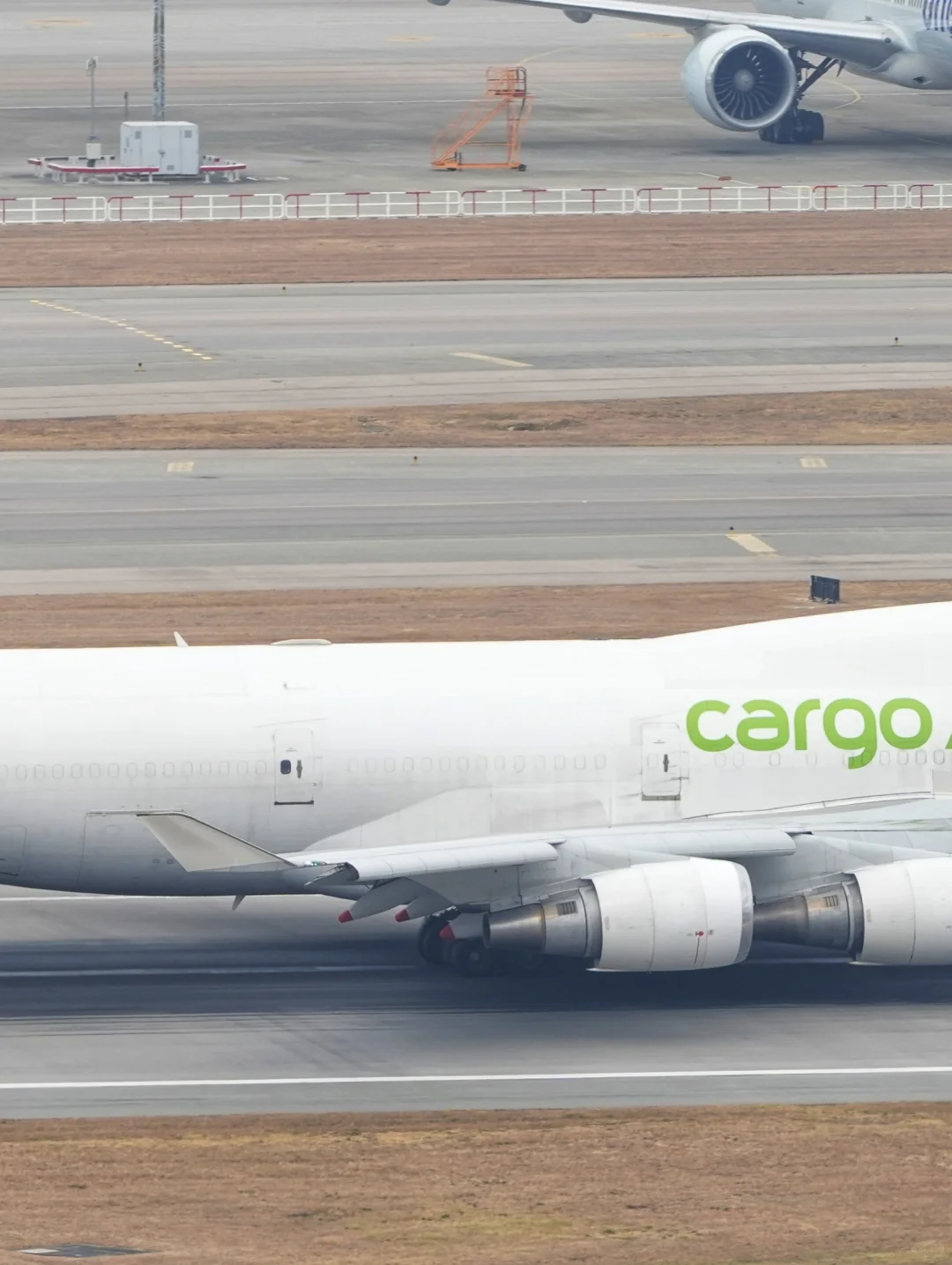 多次易主依旧服役,高龄女王为何经久不衰?