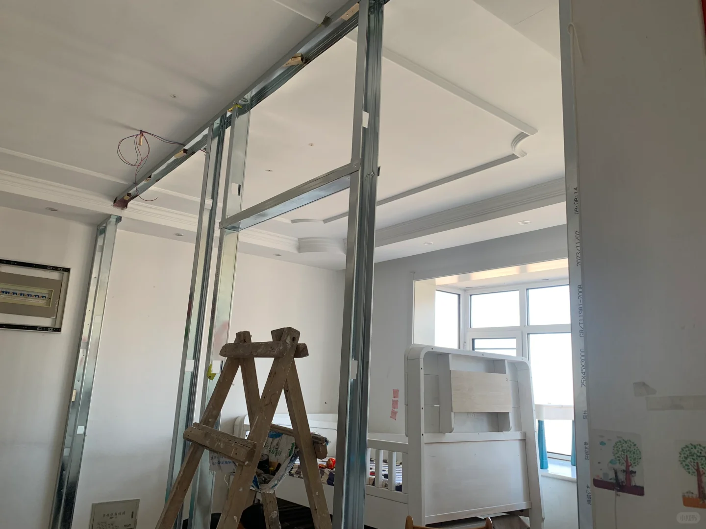 终于对你下手了