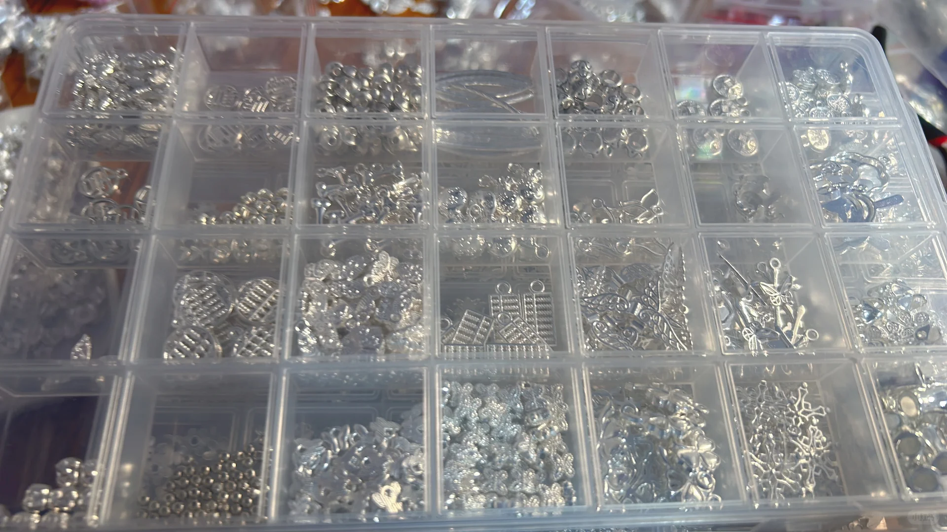 合金配件冰山一角