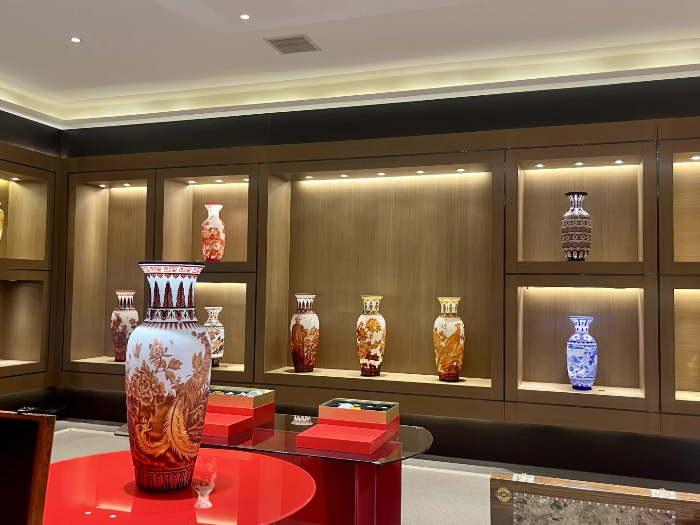 祁县玻璃器皿之都| 美到失语！