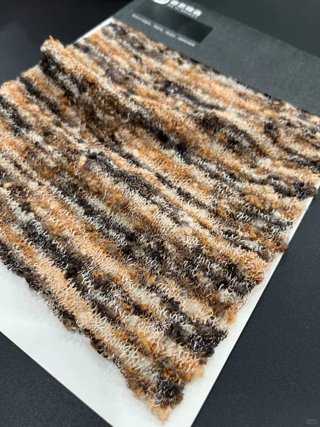 段染豆豆·花式纱 | 纤维艺术织就立体画布