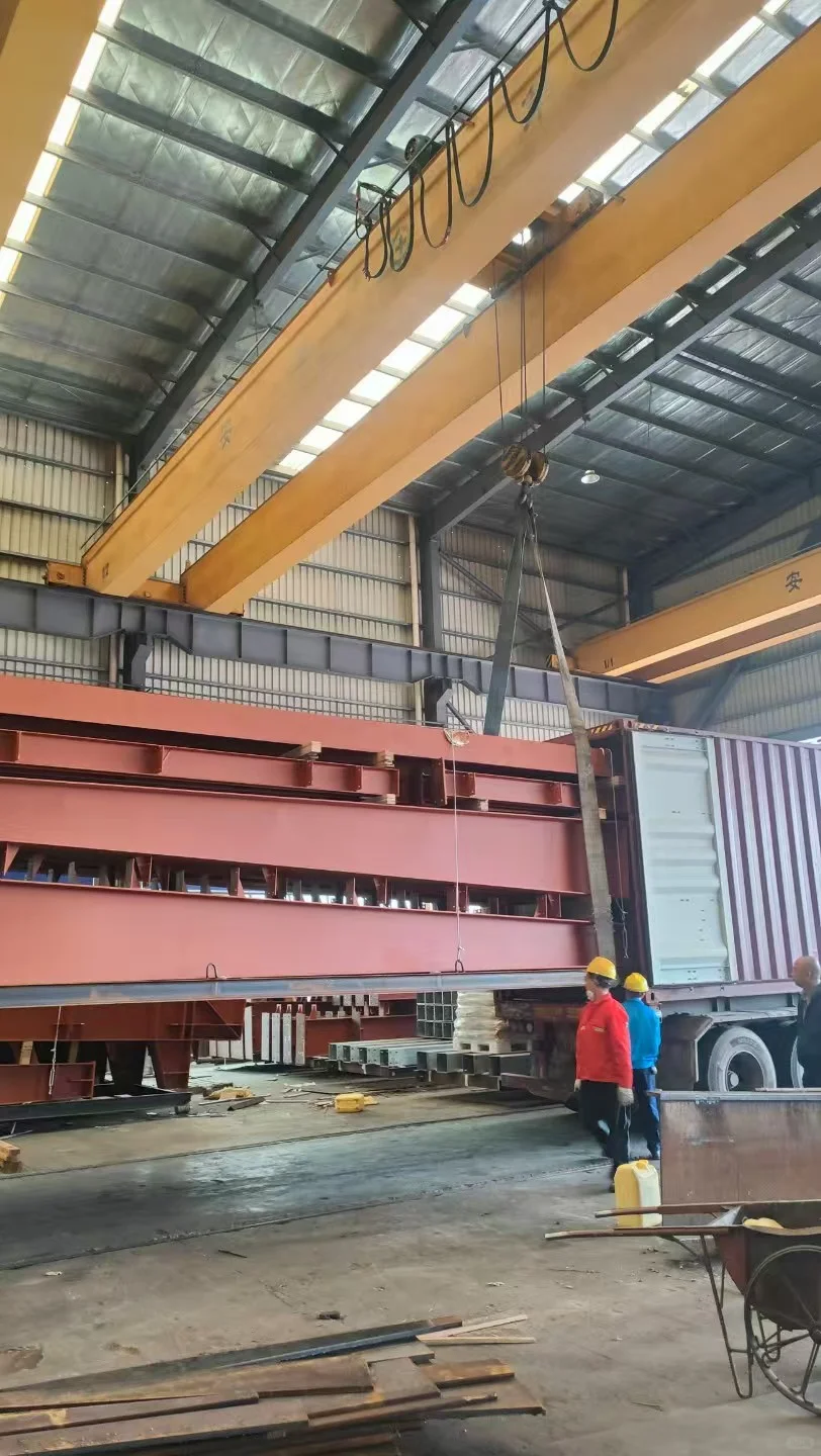 探秘超级钢结构工厂！占地5万平 日出货150吨