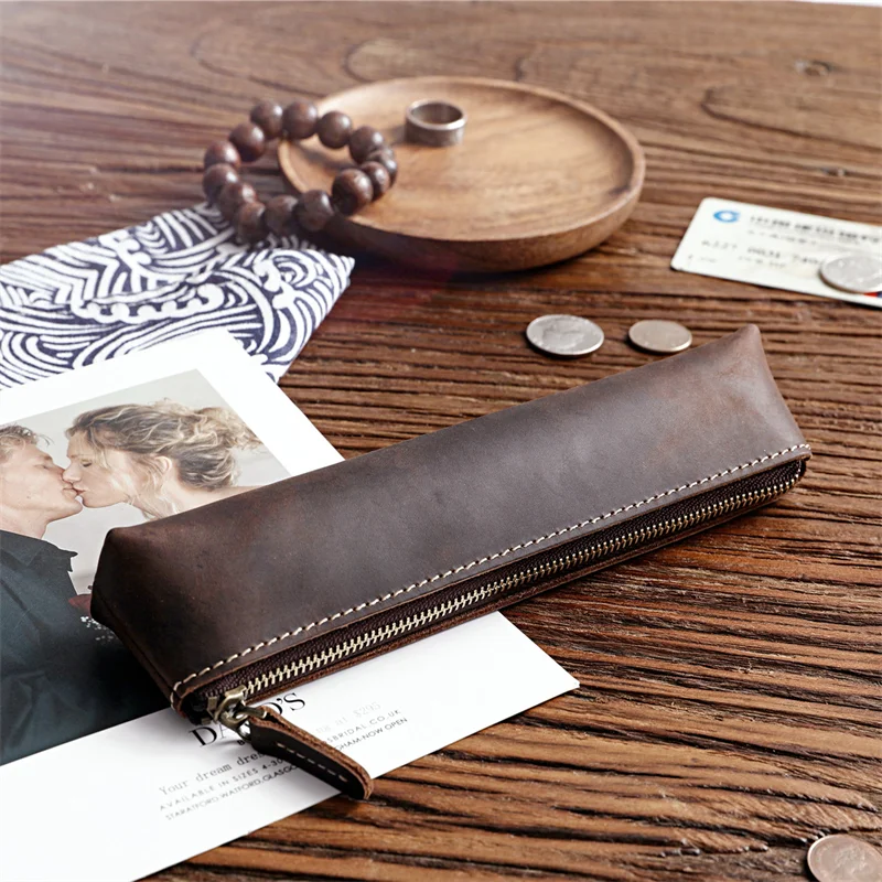 一款里外纯皮制作的细长笔袋