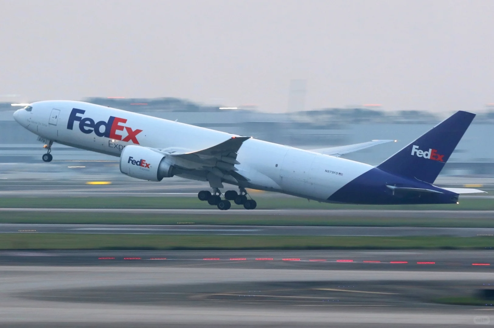 广州拿下联邦快递四款重型货机