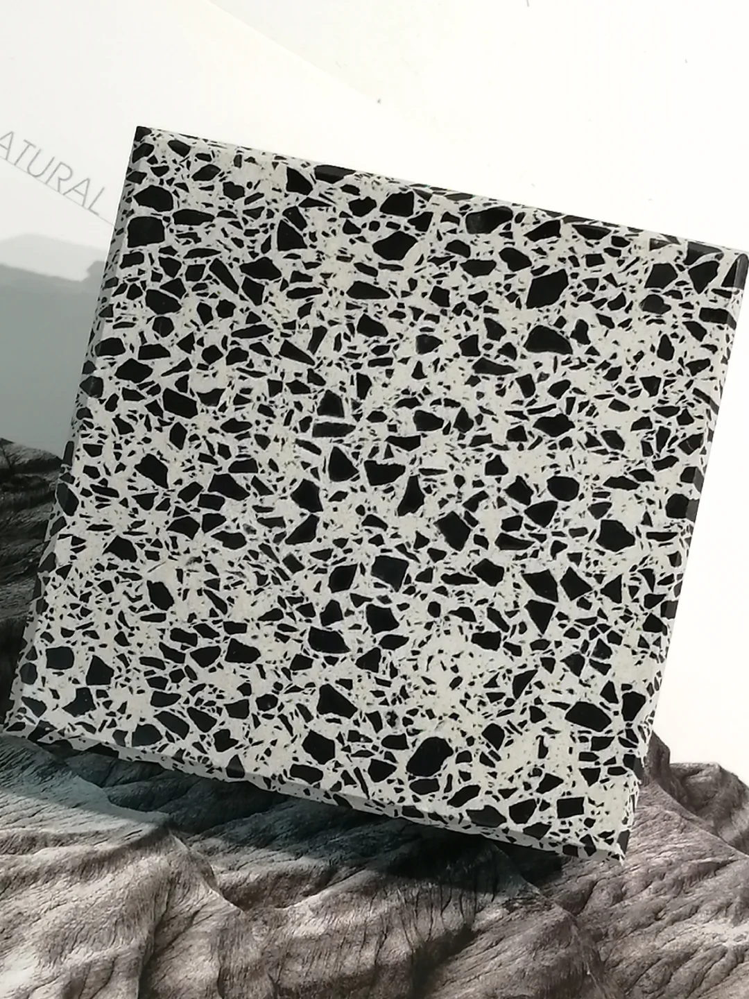 （不开裂的黑色骨料水磨石预制板现货款分享