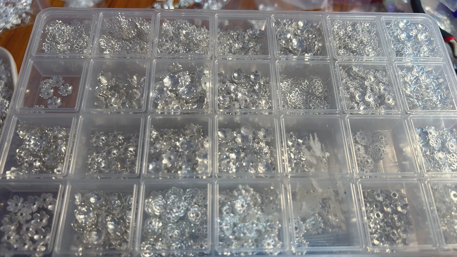 合金配件冰山一角