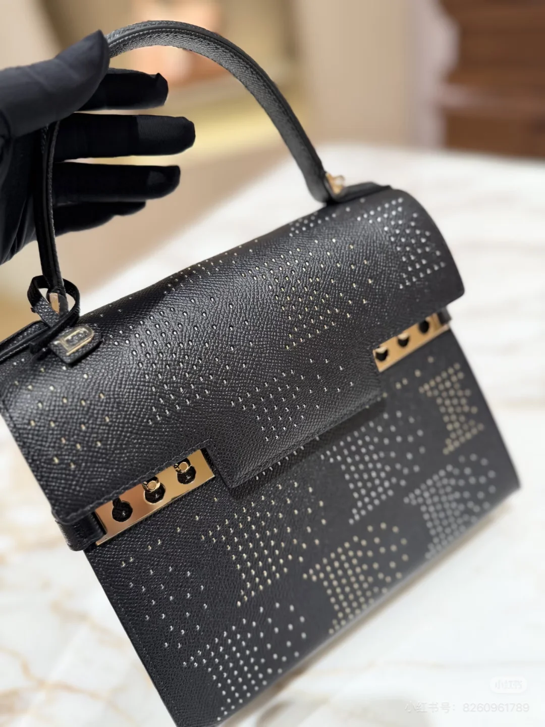 被Delvaux Mirage美到失语！这才是顶奢工艺