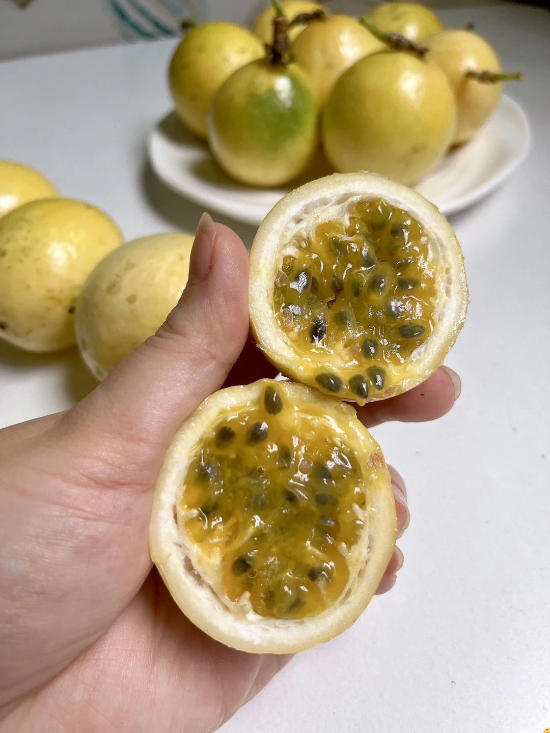 水果店一个五六块，我14.8发你一箱还包邮?