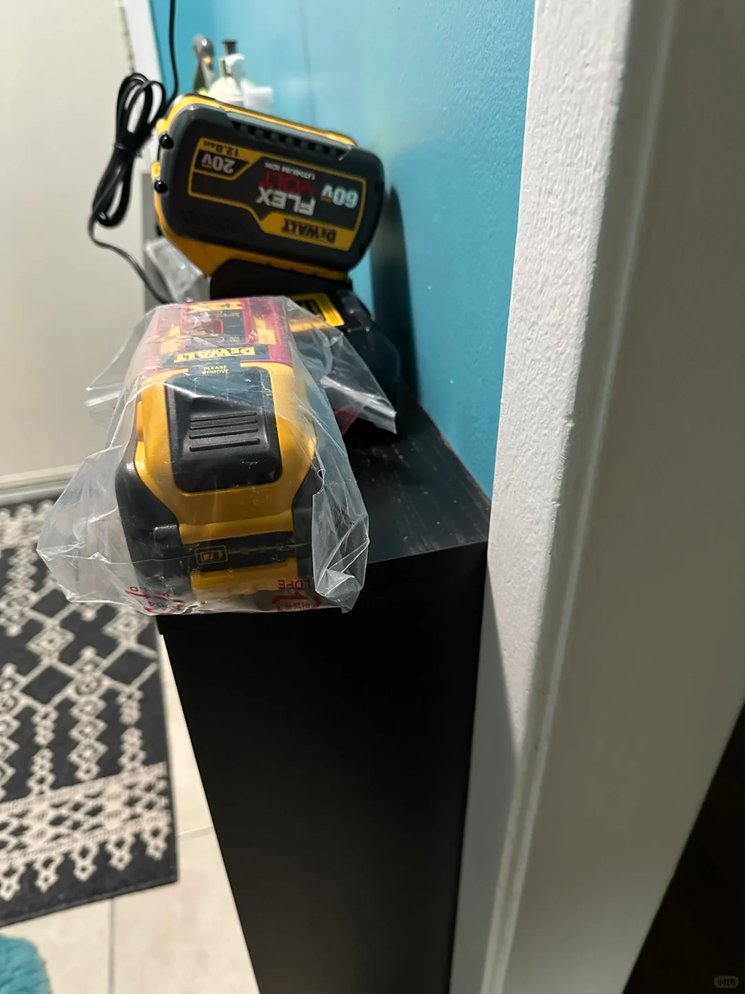 万能的小红书，更换dewalt电池售后在哪？