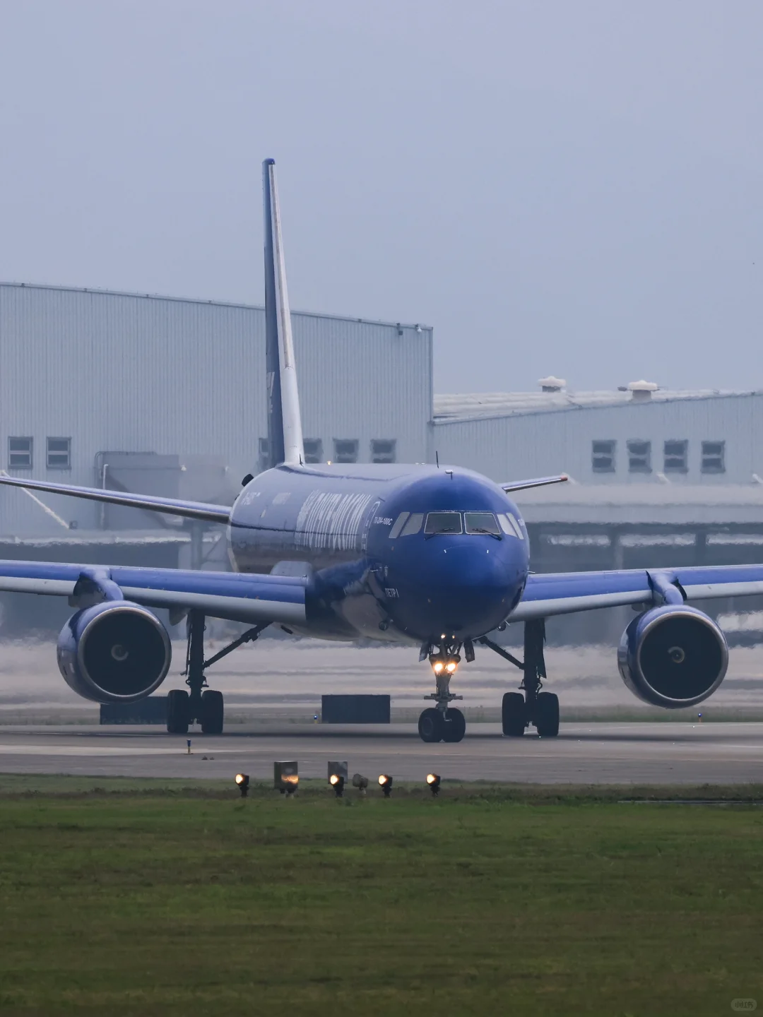 太好了是延误，又能拍到图204了