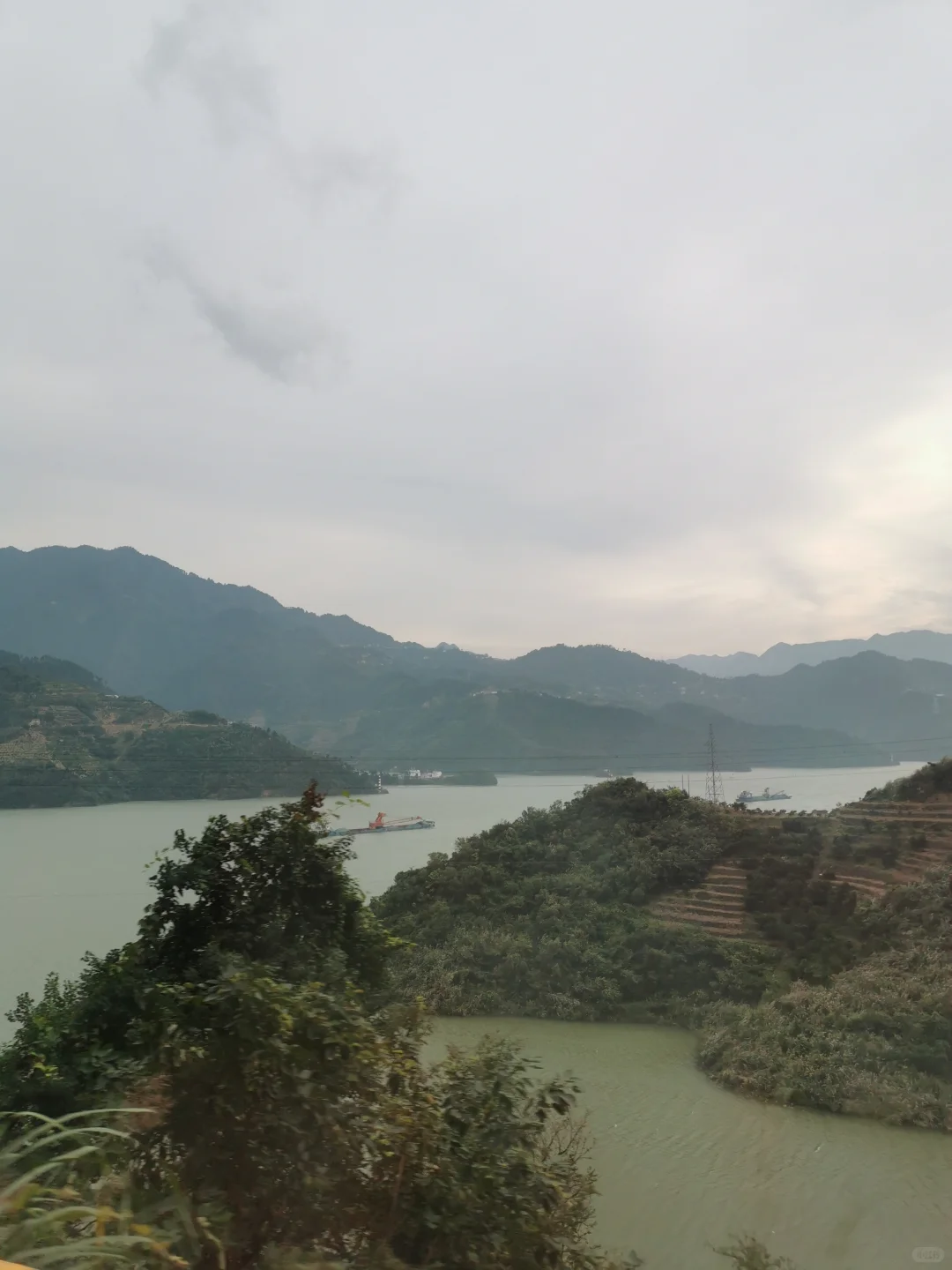 三峡逆行公共交通+小红船实录秭归巴东