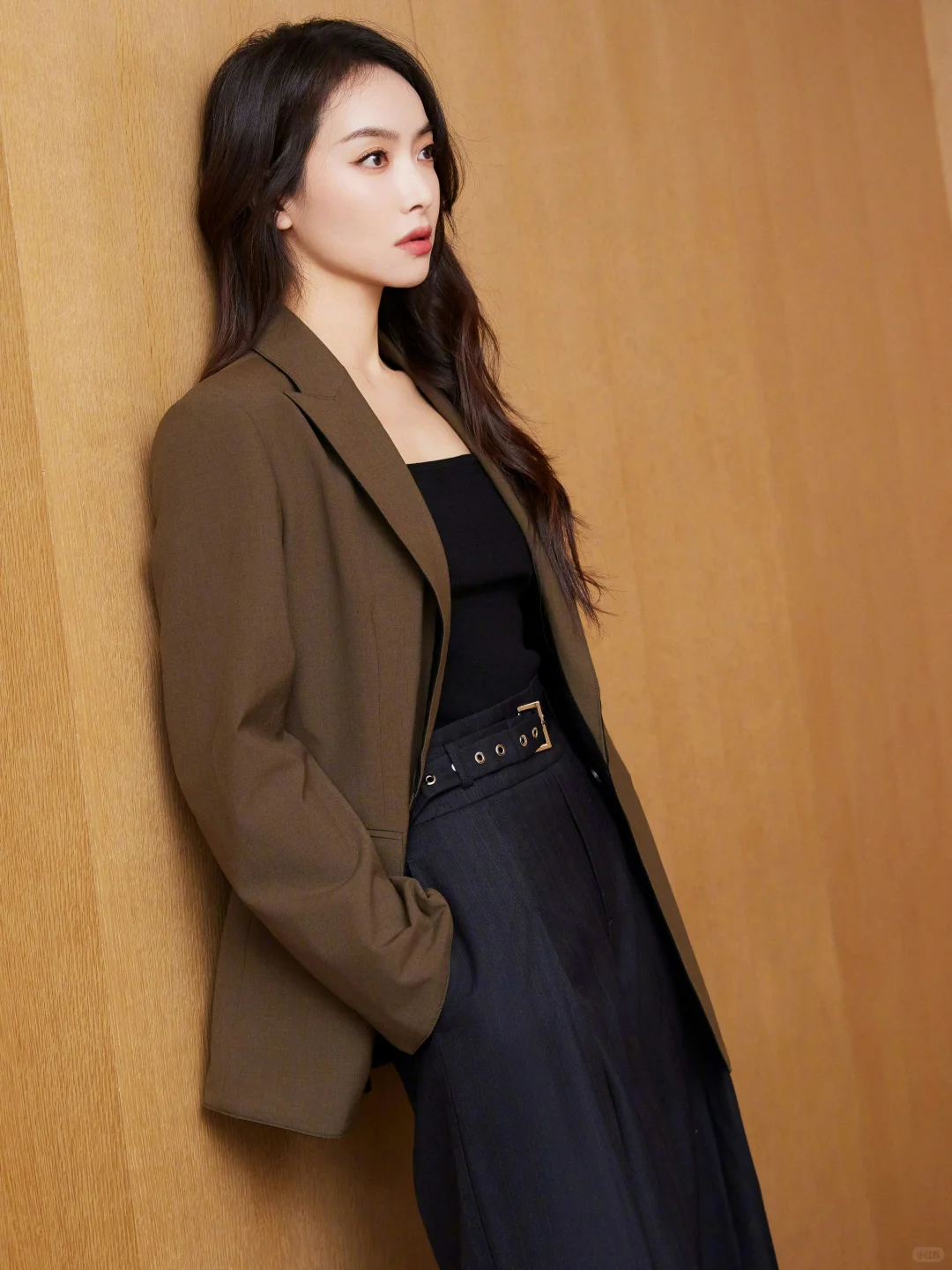 宋茜的高分职场穿搭｜飒爽利落 干练高级