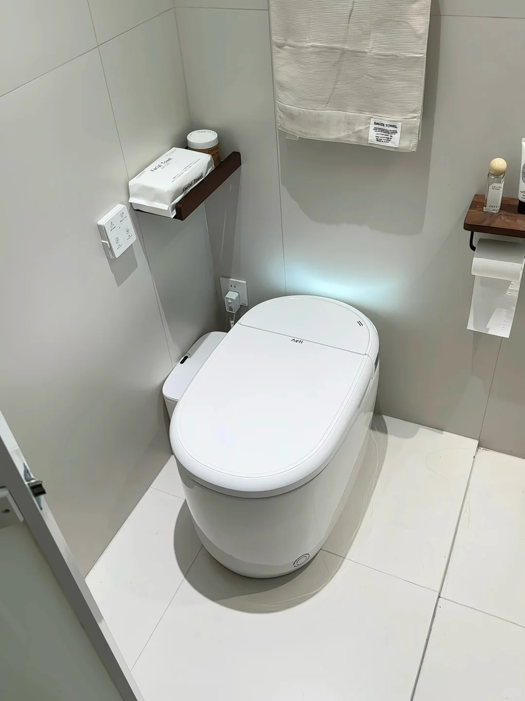 网购轻智能马桶初体验！安全下车