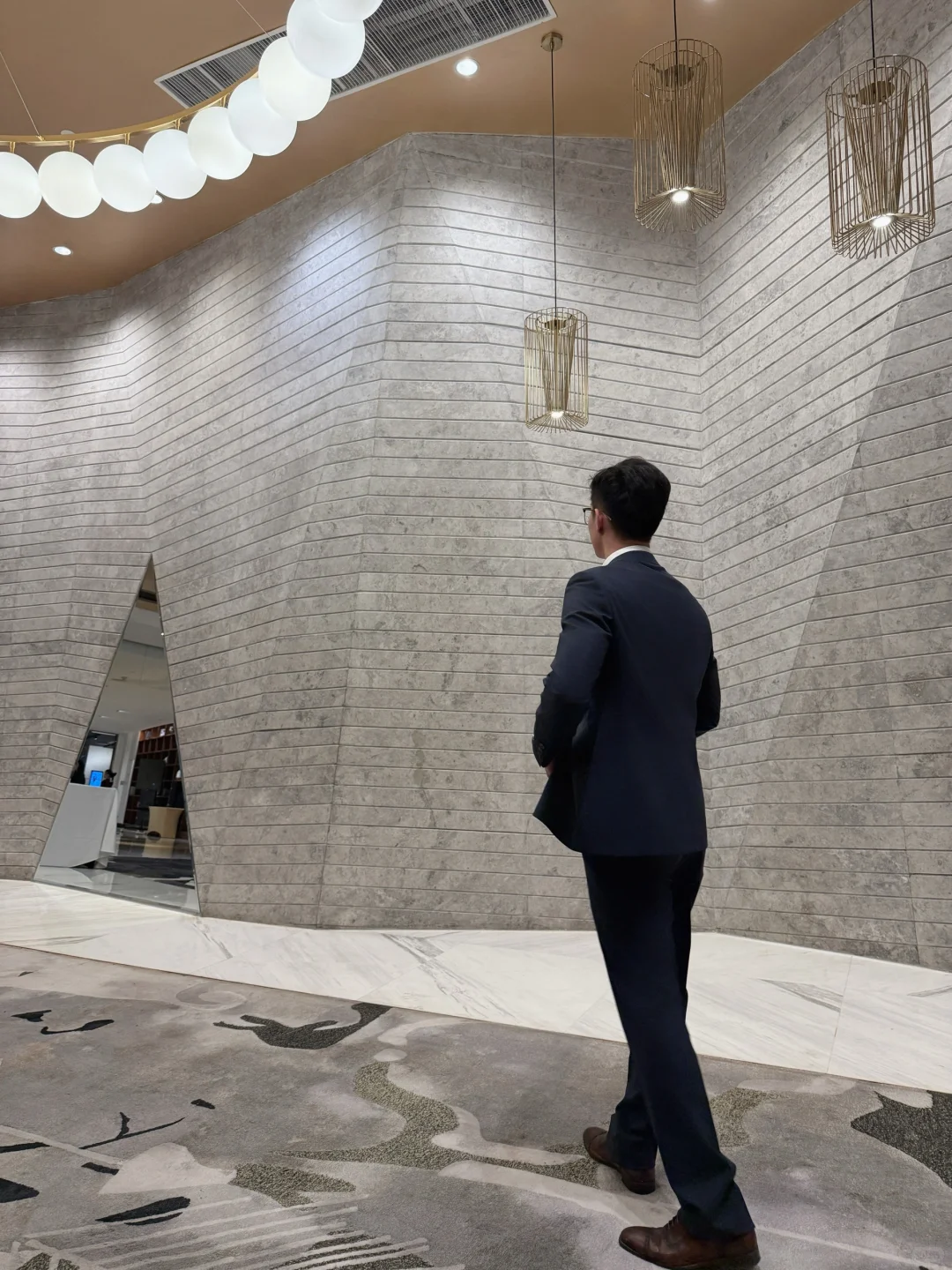 找到了正装舒适区