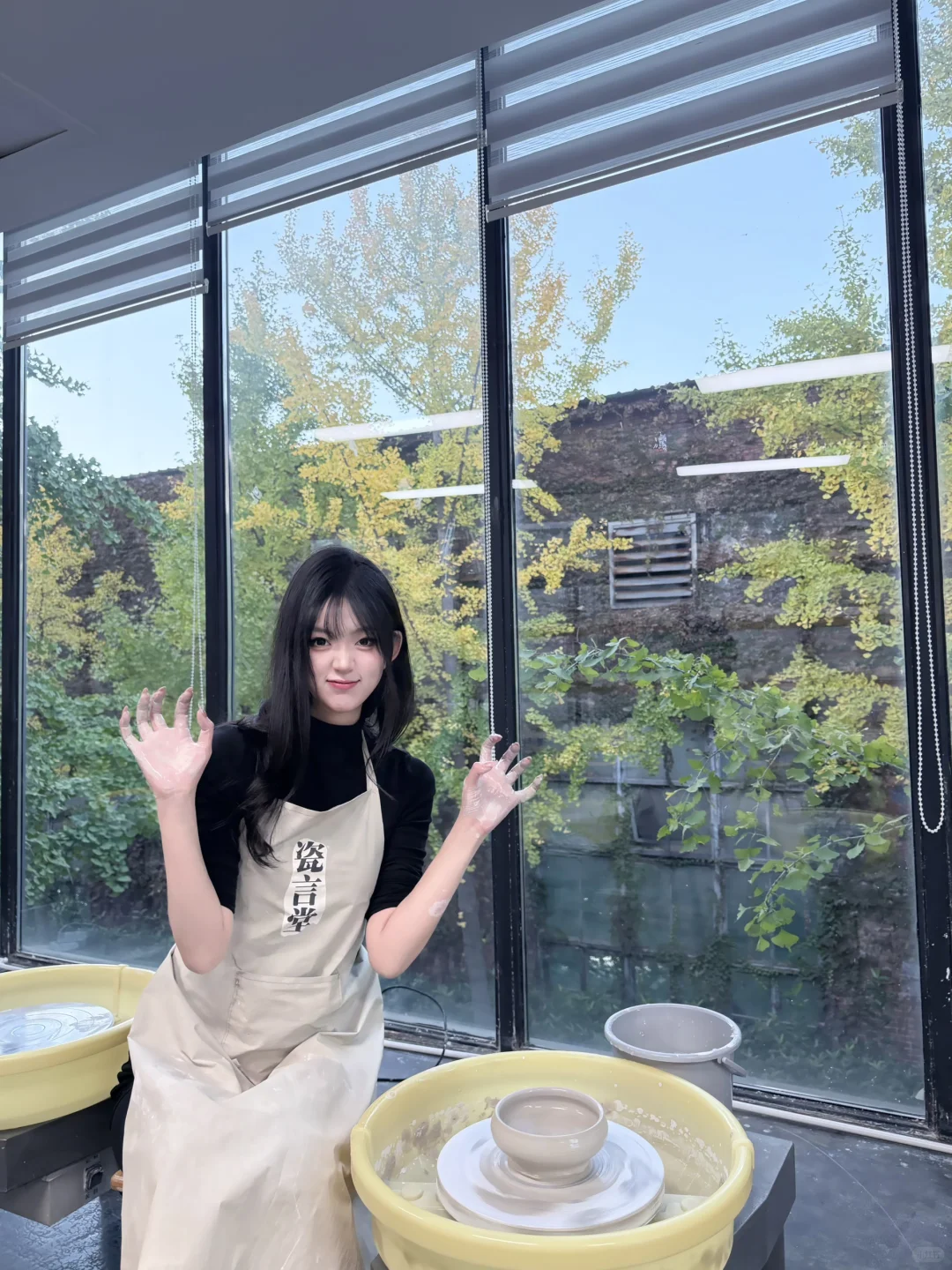 秋日陶艺初体验｜窗外银杏黄，手里泥碗香?