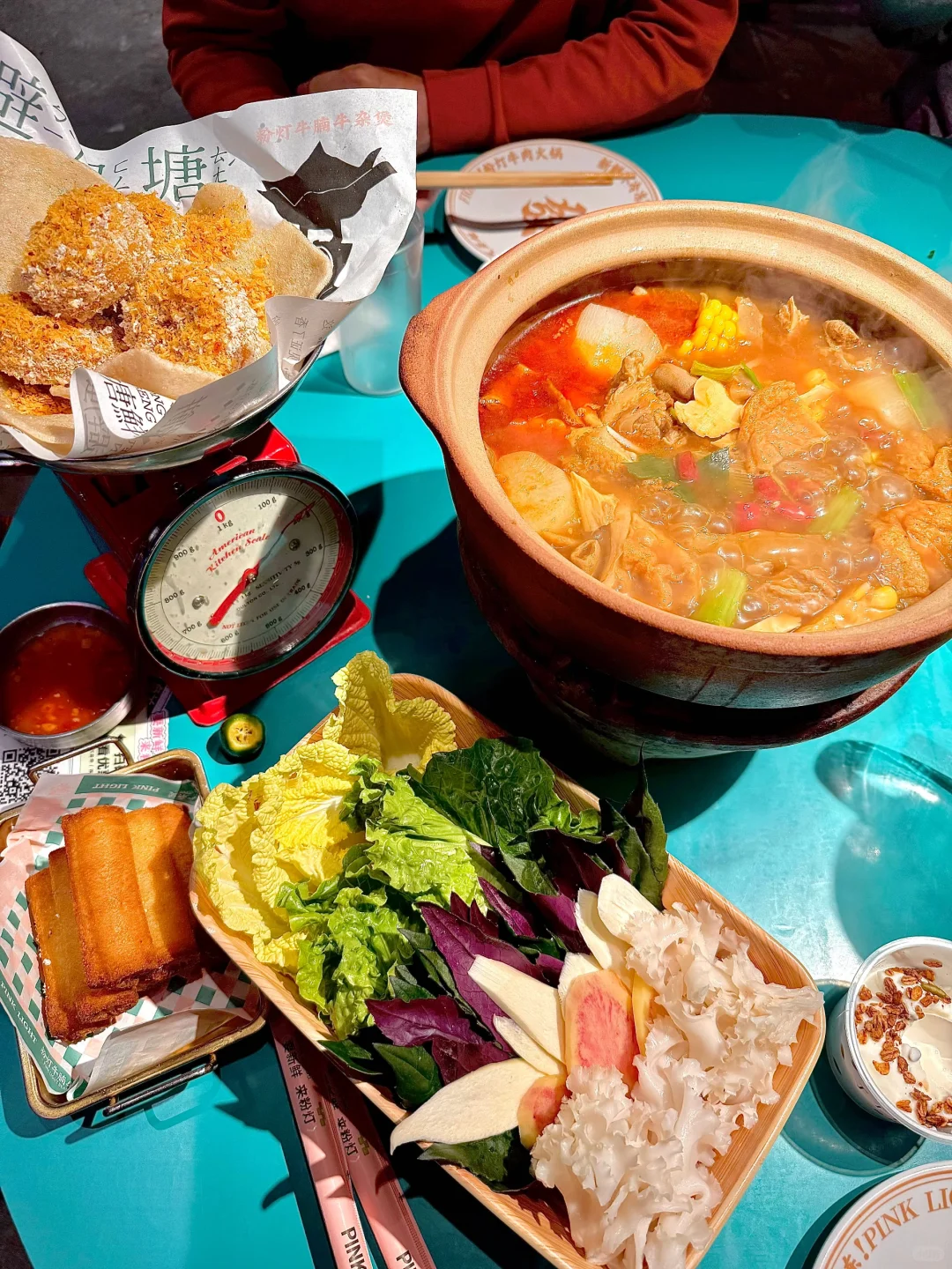 北京打边炉|牛筋煲胶原蛋白