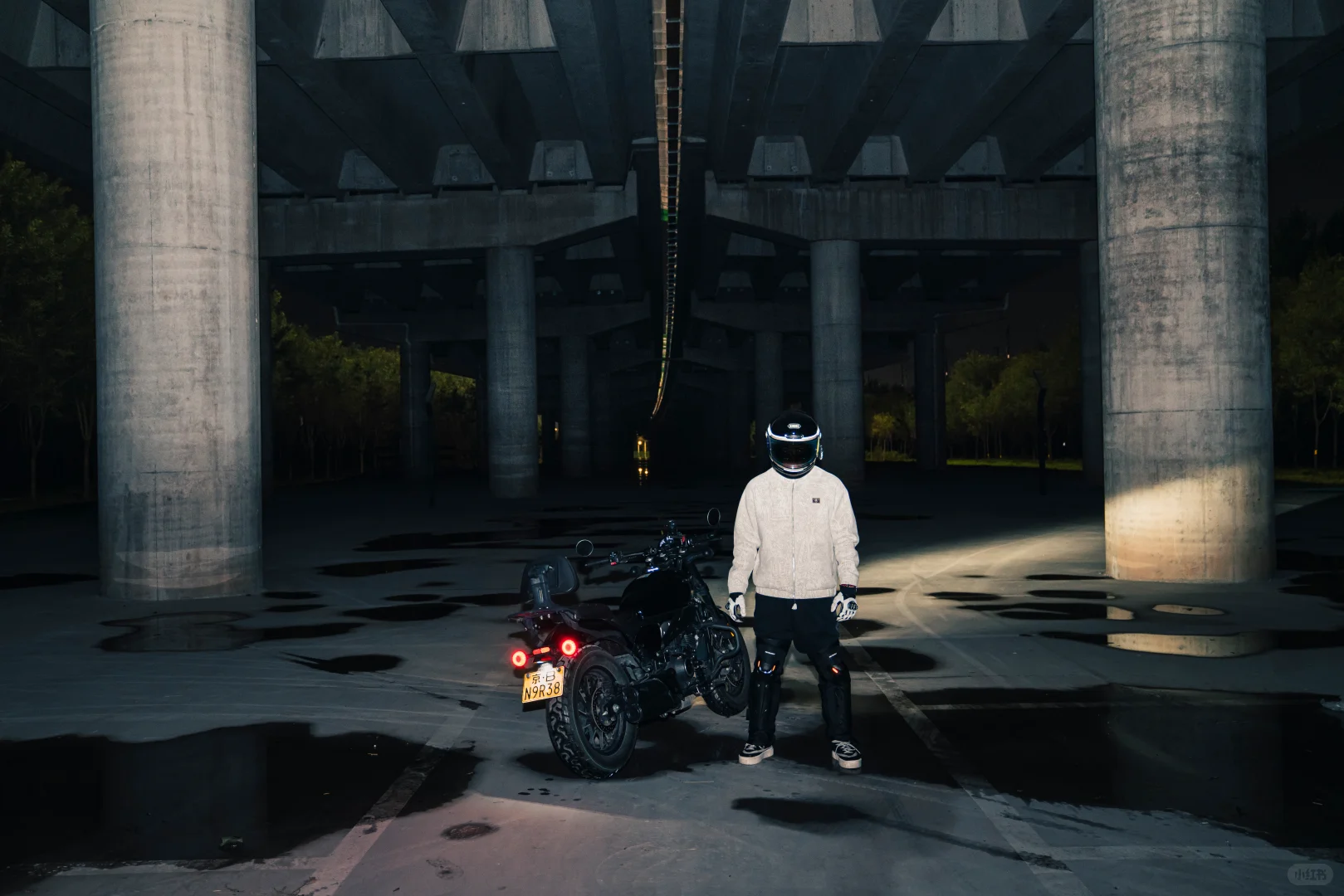 给小黑拍一组写真｜450clc