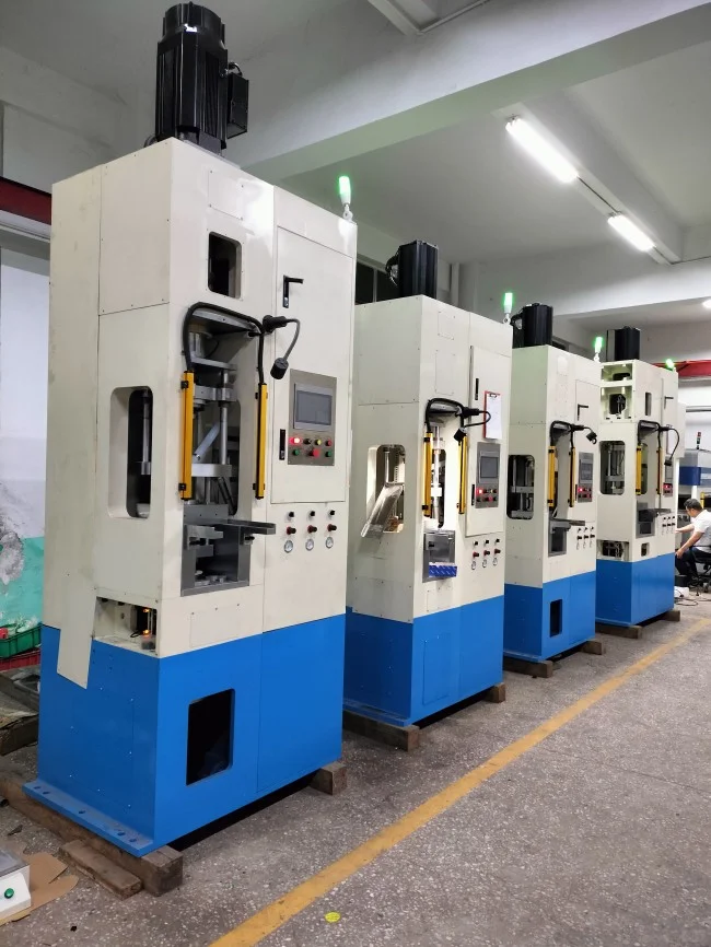 硬质合金粉末成型机