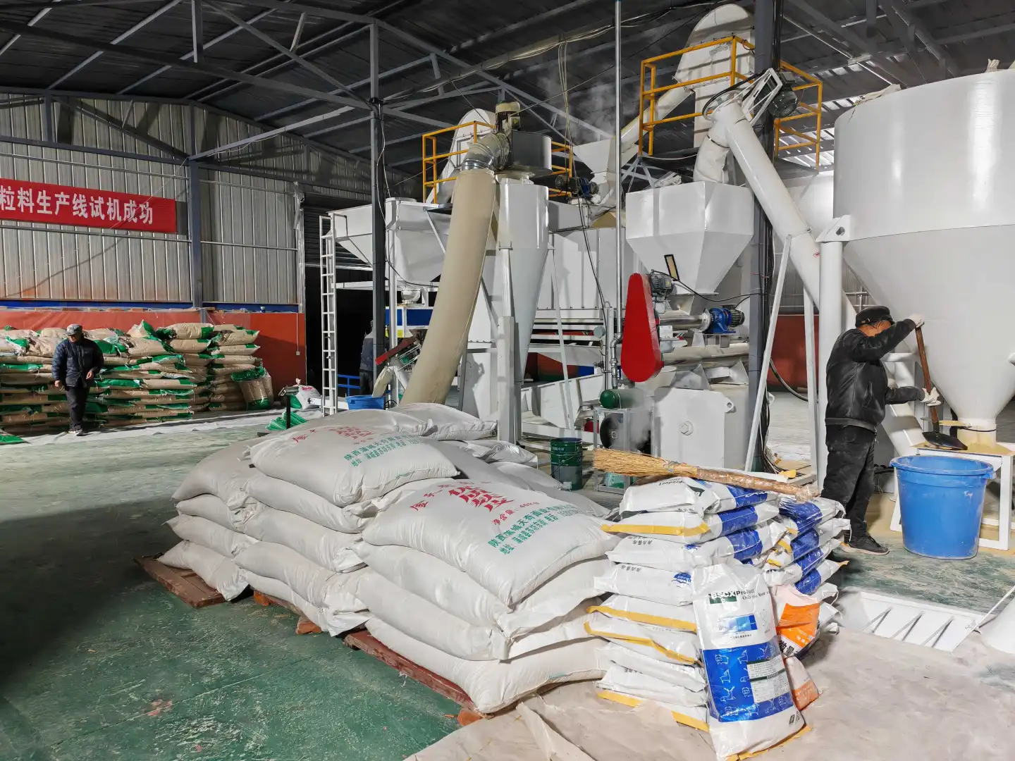 一小时5吨饲料颗粒机设备：助养殖降本增效