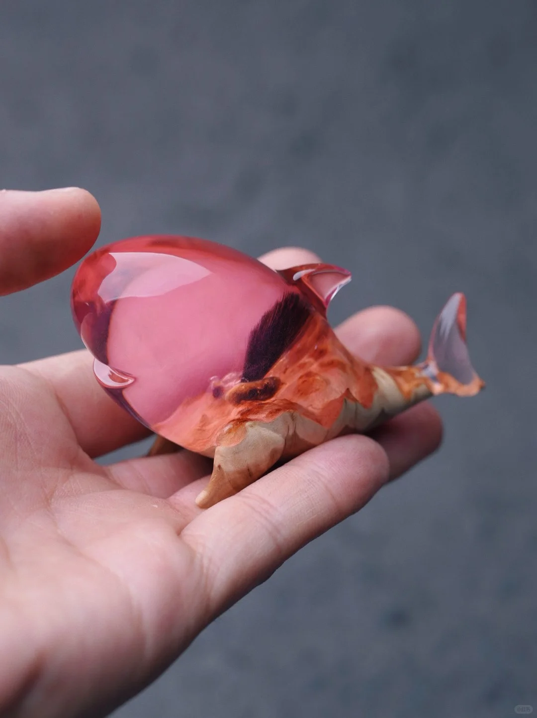 雕了一条呆萌的鲨鲨