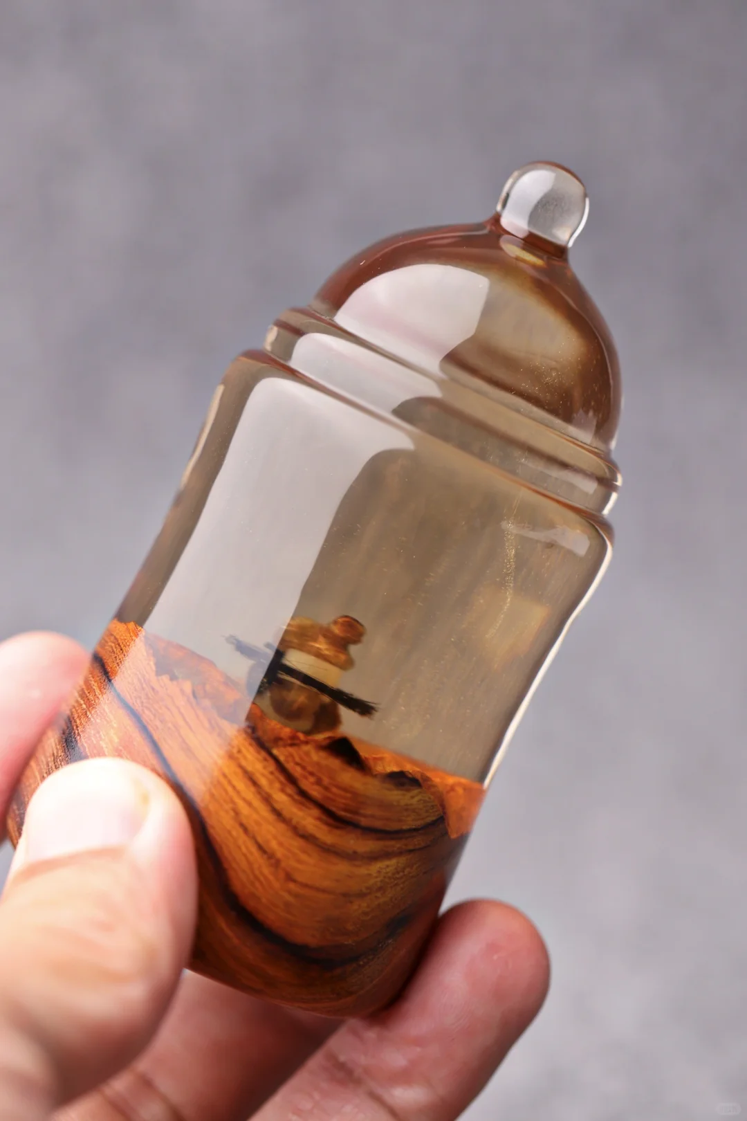 把脐带胎发封存进奶瓶?