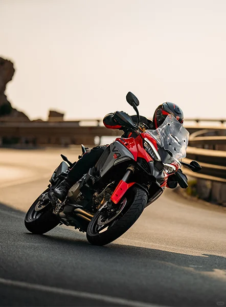 杜卡迪新款Multistrada V4S