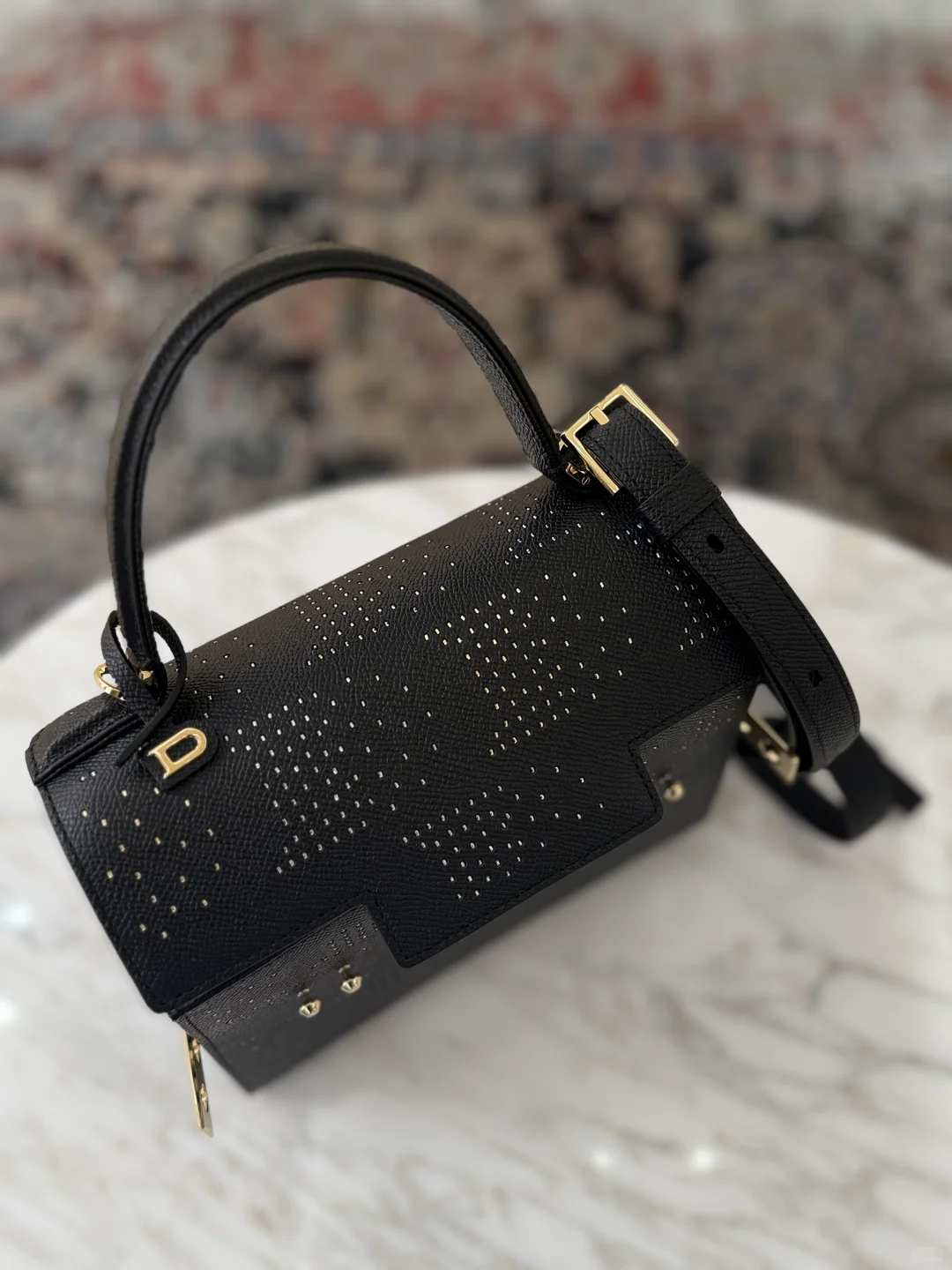 被Delvaux Mirage美到失语！这才是顶奢工艺