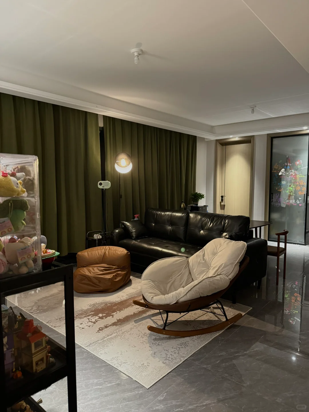 国美玻璃艺术专业毕设月的记录们?