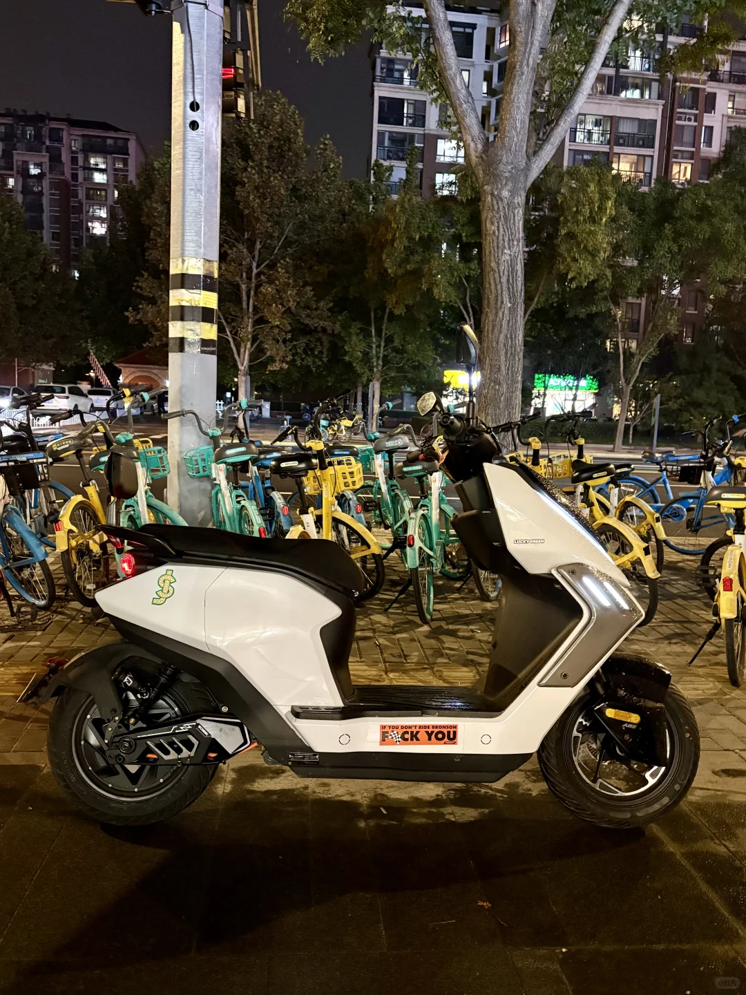 摩托佬的京a平替——极核ae5ipro改装总结