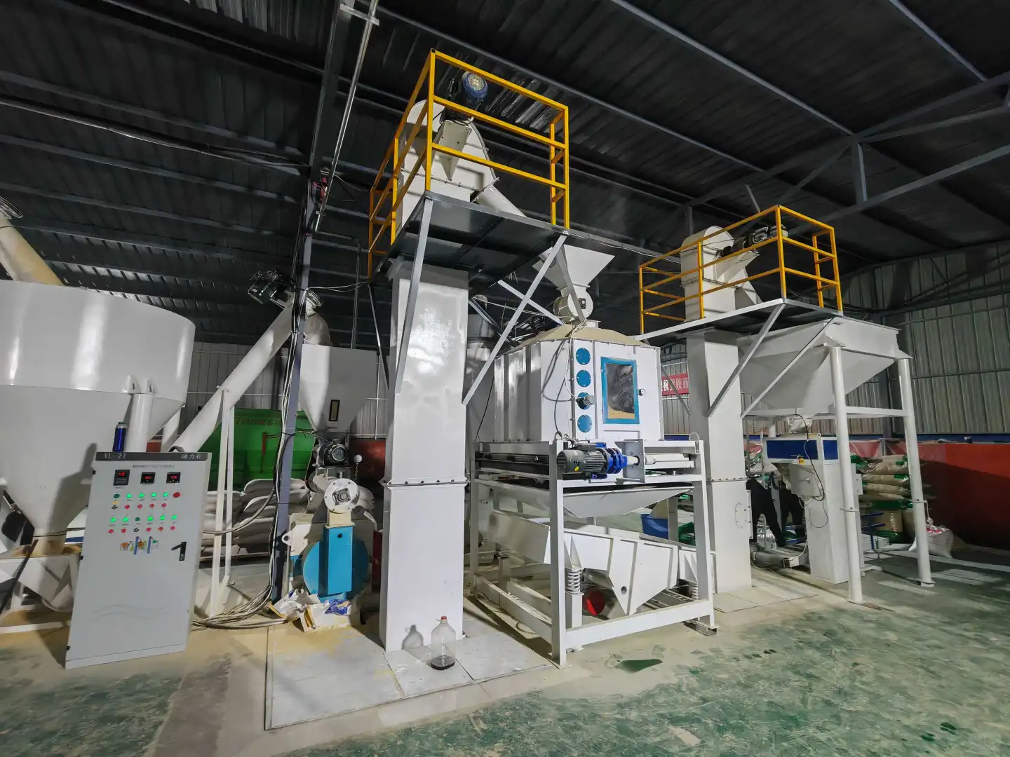 不同规模养殖必备!饲料颗粒机全套设备价格