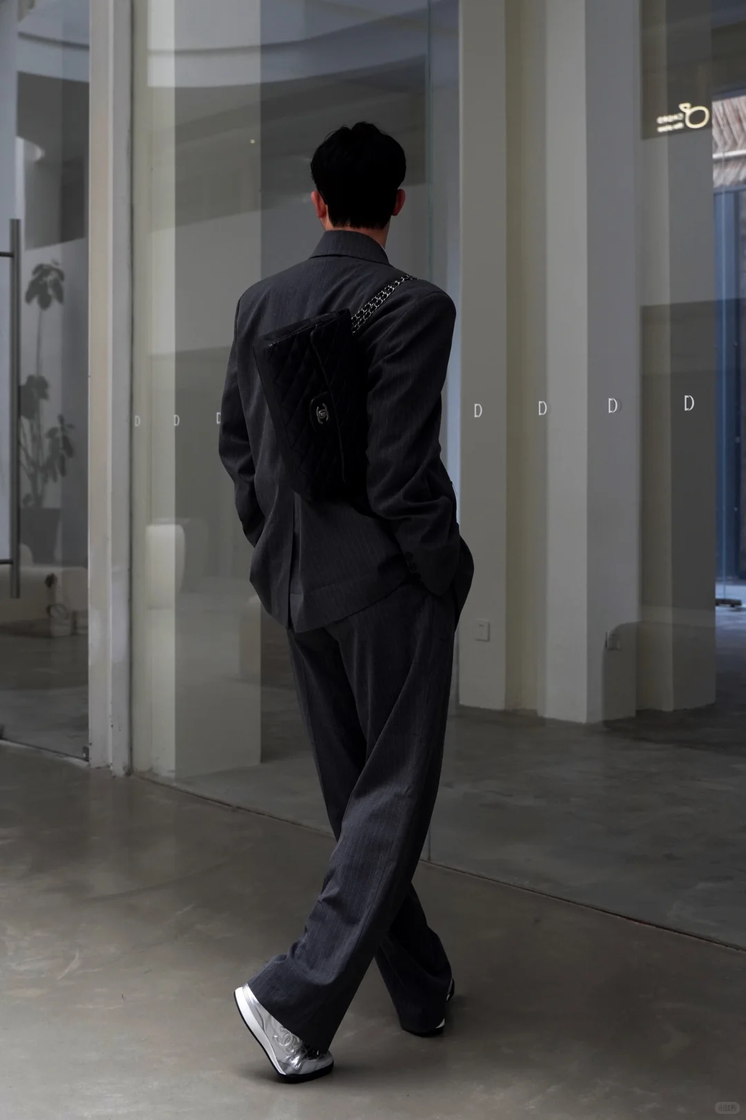 周日，高智风一下.?