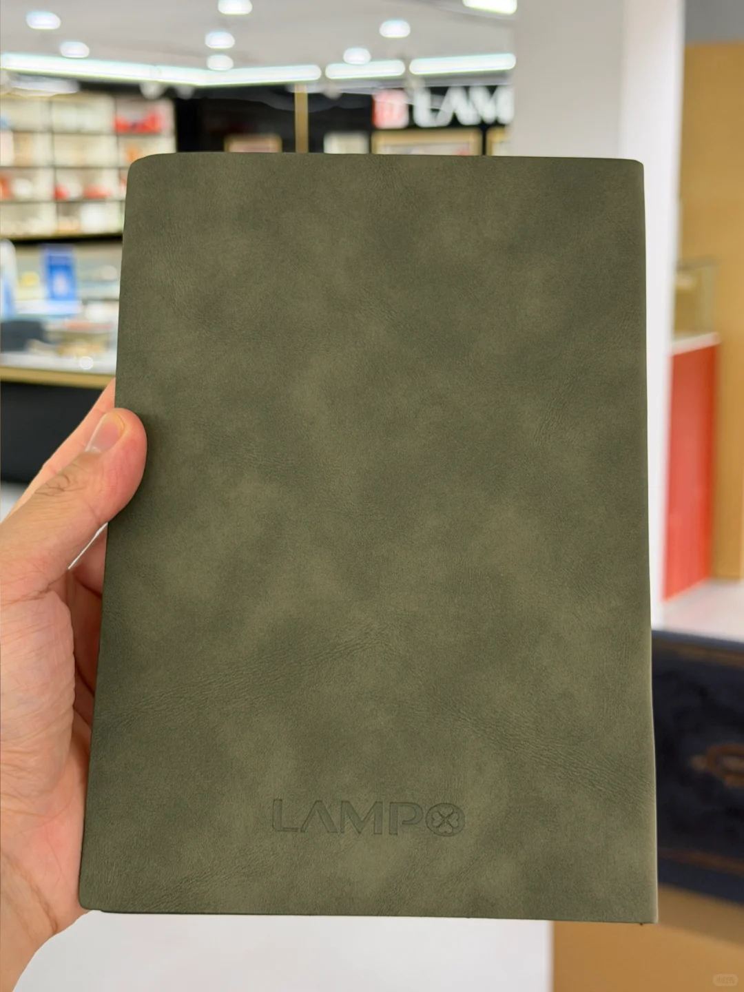 请大数据推给需要定制笔记本的客户?