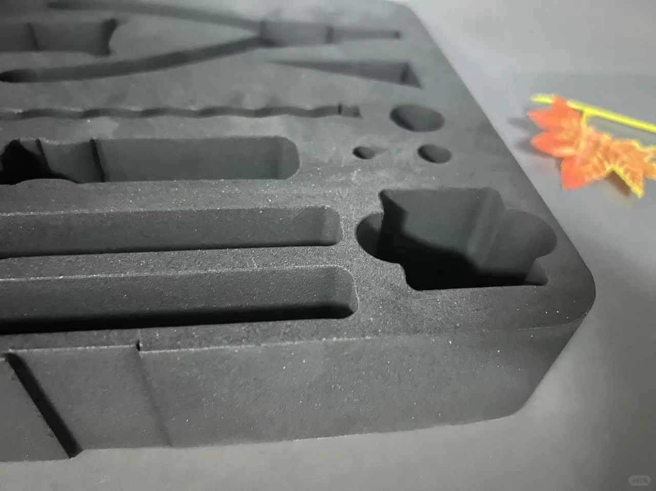 EVA泡棉全自动切割机，振动刀切割真的很好