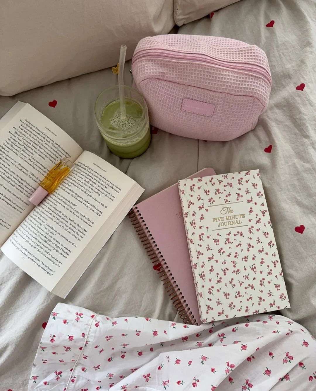 居家日常routine?穿精致的睡衣早餐?护肤