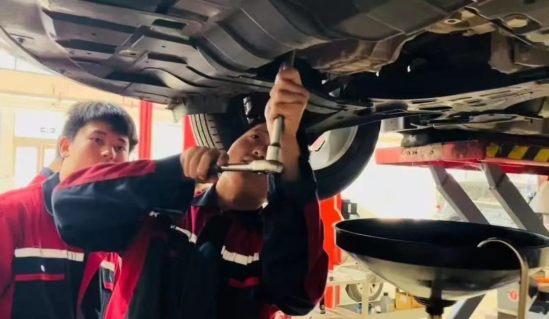 汽修专业实训课日常